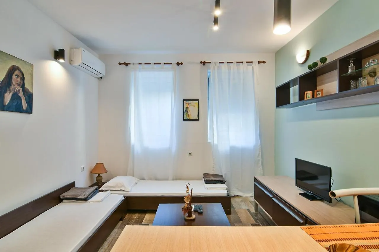 Budget Studio For 2 Nearby City Center Varna 0*,  Bulgaria